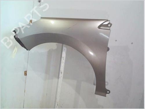 Used Left front fenders PEUGEOT 308 I (4A_, 4C_) 1.6 HDi (92 hp) 26106396
