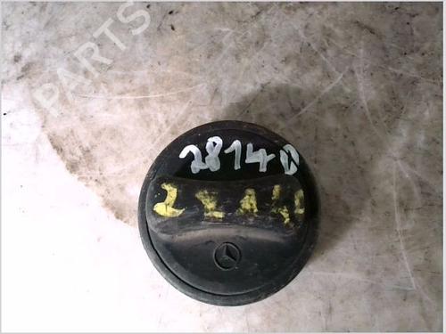 Used Fuel cap MERCEDES-BENZ C-CLASS (W202) C 220 D (202.121) (95 hp) 29323612