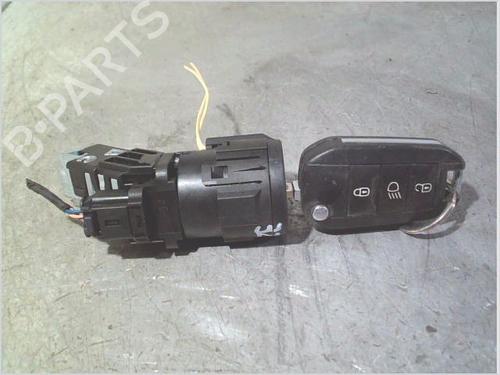 Used Ignition barrel Ignition barrel PEUGEOT 208 I (CA_, CC_) 1.4 HDi (68 hp) 39911784 39911784