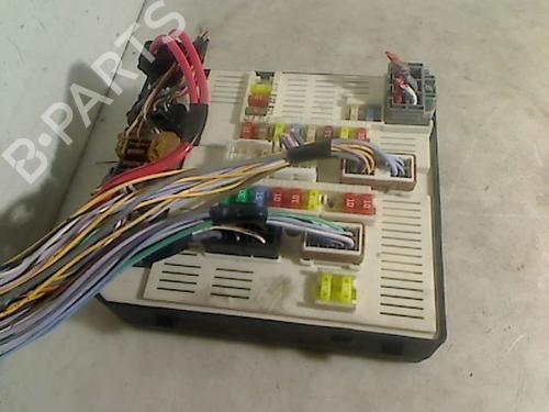 Used Fuse box RENAULT MEGANE III Coupe (DZ0/1_) 1.9 dCi (DZ0N, DZ0J, DZ1J, DZ1K) (131 hp) 26109100