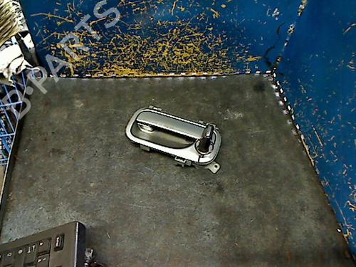 Used Front left exterior door handle OPEL VECTRA B Hatchback (J96) 2.0 DTI 16V (F68) (101 hp) 29473448