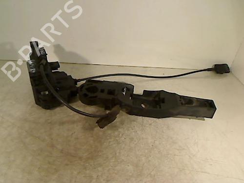 Used Front left lock RENAULT CLIO III (BR0/1, CR0/1) 1.5 dCi (C/BR0G, C/BR1G) (68 hp) 26065889