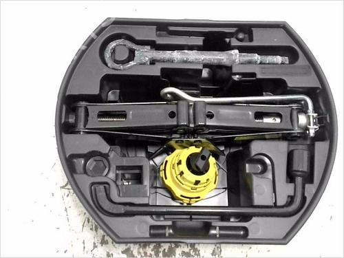 Jack Kit FORD FIESTA IV (JA_, JB_) 1.3 i (60 hp) 30603084