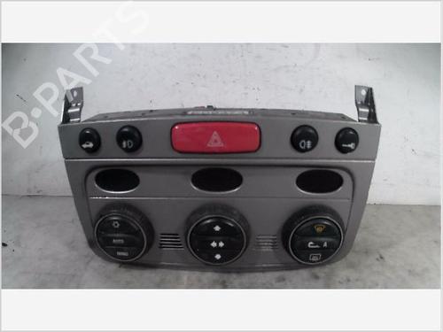 Used Climate control ALFA ROMEO 147 (937_) 1.9 JTD (937.AXD1A, 937.BXD1A, 937.AXV1A, 937.BXB1A,... (115 hp) 28158225