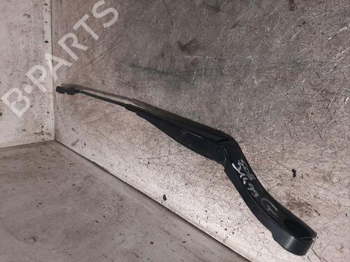 Used Front windshield wiper arm Front windshield wiper arm PEUGEOT 308 II (LB_, LP_, LW_, LH_, L3_) 1.5 BlueHDI 100 (102 hp) 34193392 34193392