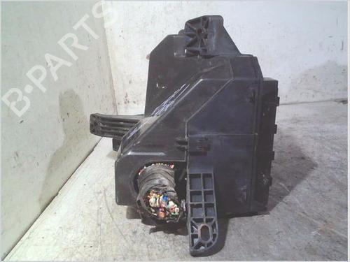 Fuse box TOYOTA YARIS (_P9_) 1.4 D-4D (NLP90_, NLP90R) | BP29026511E1 