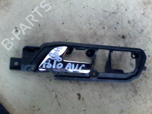 Used Front left interior door handle VW POLO (9N_, 9A_) 1.4 TDI (80 hp) 26065592
