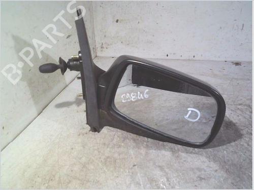 Ryggespeil høyre TOYOTA YARIS (_P1_) 1.4 D-4D (NLP10_, NLP10R) (75 hp) 26293146