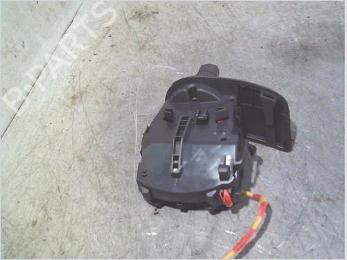 Headlight switch RENAULT CLIO III (BR0/1, CR0/1) 1.2 16V (BR02, BR0J, BR11, CR02, CR0J, CR11) | BP36257634I24 - Image 3