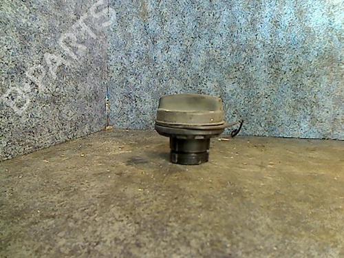 Bouchon de réservoir FORD FOCUS I (DAW, DBW) 1.8 Turbo DI / TDDi (90 hp) 31916244