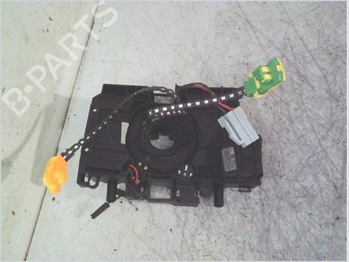 Used Squib airbag RENAULT CLIO II (BB_, CB_) 1.2 (BB0A, BB0F, BB10, BB1K, BB28, BB2D, BB2H, CB0A,... (58 hp) 29890419