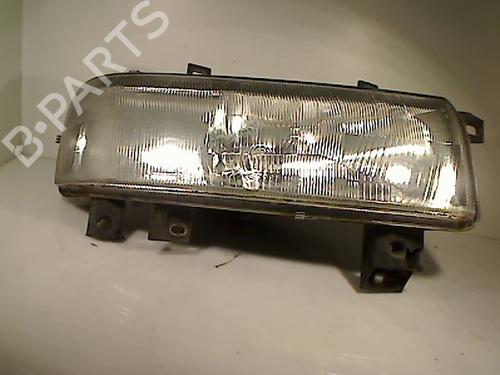 Used Right headlight RENAULT MASTER II Bus (JD) 2.8 dTI (114 hp) 26082385