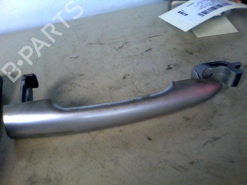 Used Front left exterior door handle Front left exterior door handle RENAULT CLIO III (BR0/1, CR0/1) 1.5 dCi (BR17, CR17) (86 hp) 40149596 40149596