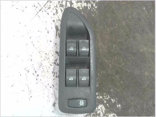 Used Switch Switch RENAULT LAGUNA II (BG0/1_) 2.0 16V Turbo (BG0S, BG1L, BG1M) (163 hp) 40023332 40023332