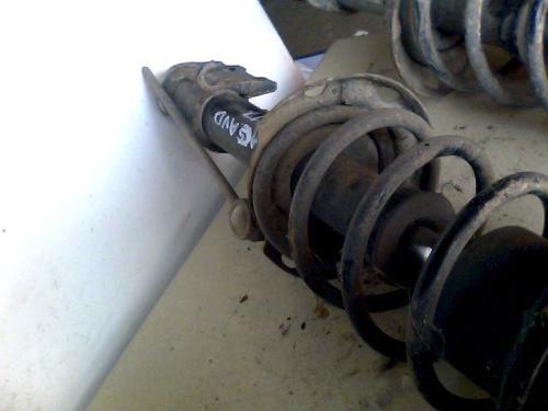Højre fortil støddæmper OPEL CORSA C (X01) 1.2 (F08, F68) | BP26085679M17 