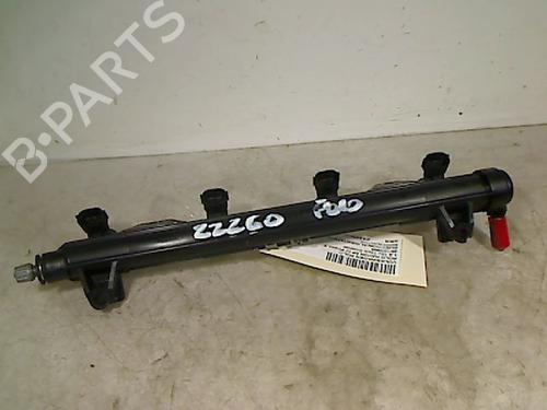 Used Injection rail VW POLO IV (9N_, 9A_) 1.4 16V (75 hp) 29889988
