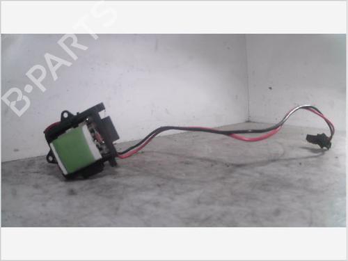 Used Heater resistor RENAULT MEGANE III Hatchback (BZ0/1_, B3_) 1.5 dCi (86 hp) 26100715