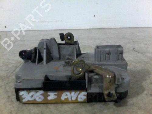 Used Front left lock PEUGEOT 306 (7B, N3, N5) 1.6 SR (89 hp) 26097127