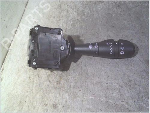 Used Switch RENAULT CLIO IV (BH_) 0.9 TCe 90 (BHNF, BHMA, BHMH, BHJK, BHJR) (90 hp) 31028413