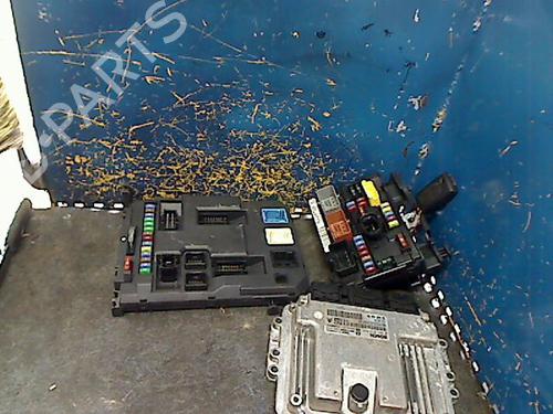 Computer motormanagement CITROËN C3 Pluriel (HB_) 1.4 HDi (68 hp) 26060227