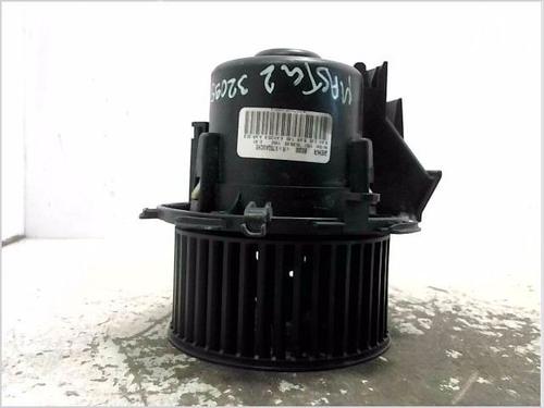 Used Heater blower motor Heater blower motor RENAULT MASTER II Platform/Chassis (ED/HD/UD) 3.0 dCi 140 (ED0S, UD0S, HD0S) (136 hp) 35159325 35159325