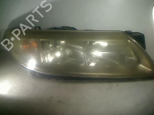 Højre forlygte RENAULT LAGUNA II (BG0/1_) 2.2 dCi (BG0F) (150 hp) 26093940