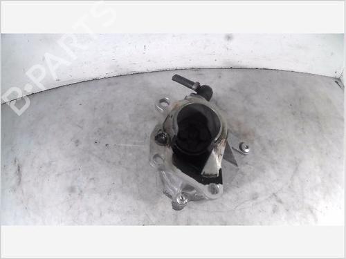 Used Vacuum pump RENAULT SCÉNIC II (JM0/1_) 1.9 dCi (JM14) (131 hp) 26102094