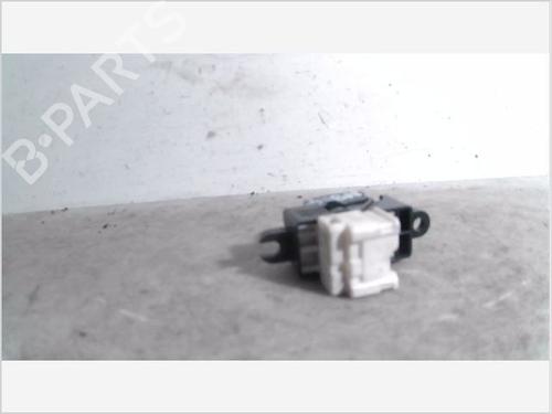 Left rear window switch NISSAN X-TRAIL I (T30) 2.2 dCi 4x4 | BP26100705I29 