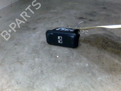 Interrupteur de vitre arrière gauche PEUGEOT 206 Hatchback (2A/C) 1.4 i (75 hp) 26076371