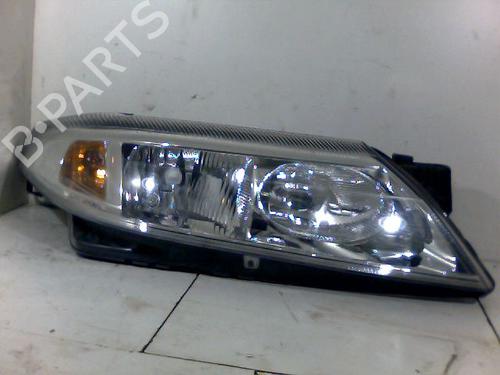 Used Right headlight RENAULT LAGUNA II (BG0/1_) 1.6 16V (BG0A, BG0L) (107 hp) 26075546