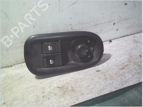 Interruttore Interruttore OPEL MOVANO B Platform/Chassis (X62) 2.3 CDTI FWD (EV, HV, UV) (146 hp) 33933944 33933944