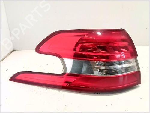 Used Left taillight PEUGEOT 308 SW II (LC_, LJ_, LR_, LX_, L4_) 1.6 HDi 92 (92 hp) 26119533