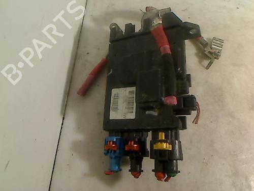 Used Fuse box RENAULT SCÉNIC III (JZ0/1_) 1.5 dCi (110 hp) 26081983