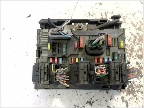 Sikringsdåse PEUGEOT 307 SW (3H) 1.6 HDI 110 (109 hp) 30837689