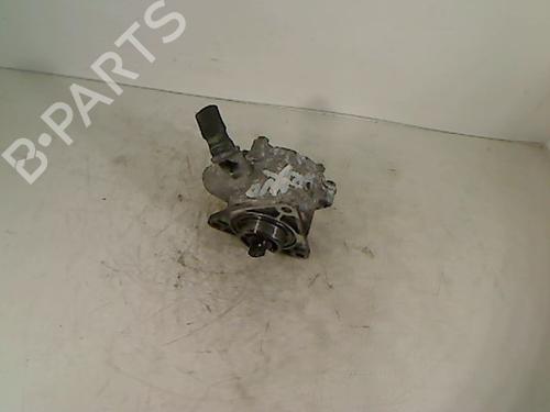 Used Vacuum pump FIAT BRAVO I (182_) 1.9 TD 100 S (182.AF) (100 hp) 26104048