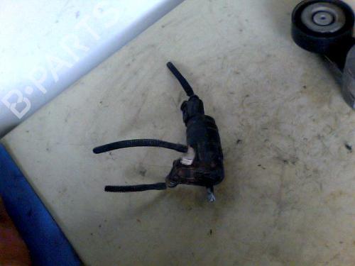 Used Washer pump VW GOLF V (1K1) 1.9 TDI (105 hp) 26060151