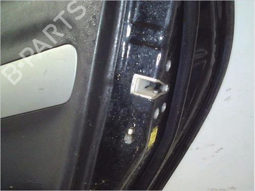 Høyre bak lås SUZUKI SWIFT III (MZ, EZ) 1.3 (RS413, ZC11S) (92 hp) 26114752