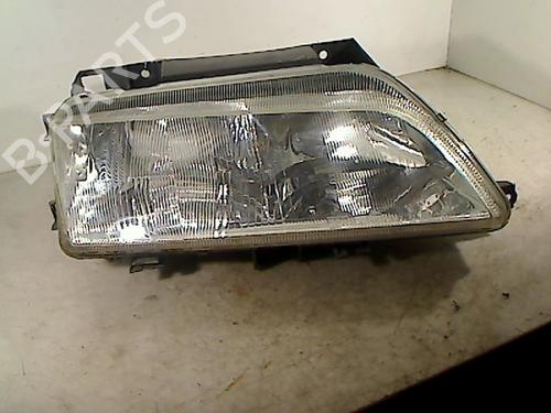 Used Right headlight CITROËN XANTIA (X1_, X2_) 2.0 HDI 90 (90 hp) 26071355