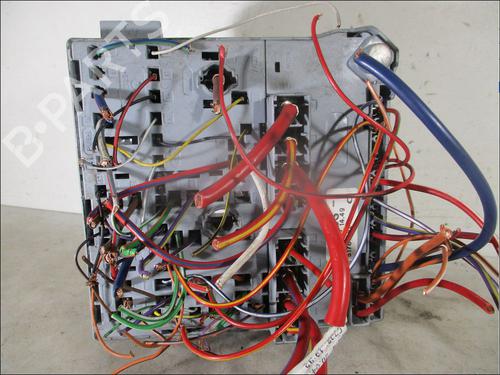 Fuse box FORD KA (RU8) 1.2 | BP26932291E1 