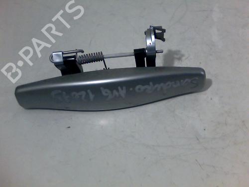 Used Front left exterior door handle DACIA SANDERO 1.5 dCi (86 hp) 26084249