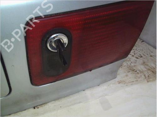 Used Tailgate lock AUDI A8 D2 (4D2, 4D8) 2.5 TDI quattro (150 hp) 29578266