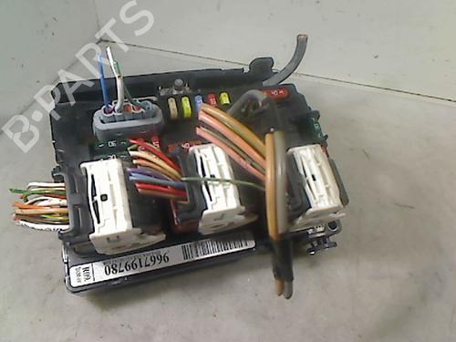 Used Fuse box PEUGEOT 207 (WA_, WC_) 1.6 HDi 110 (112 hp) 26088864