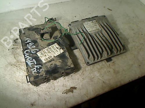 Used Engine control unit (ECU) Engine control unit (ECU) RENAULT CLIO II (BB_, CB_) 1.5 dCi (B/CB07) (65 hp) 32987414 32987414