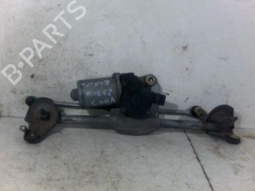 Essuie-glace moteur avant TOYOTA YARIS (_P1_) 1.0 (SCP10_, SCP10R) (68 hp) 26079567