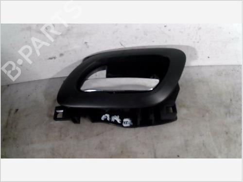 Used Front left interior door handle PEUGEOT 3008 I MPV (0U_) 1.6 HDi (112 hp) 26096633