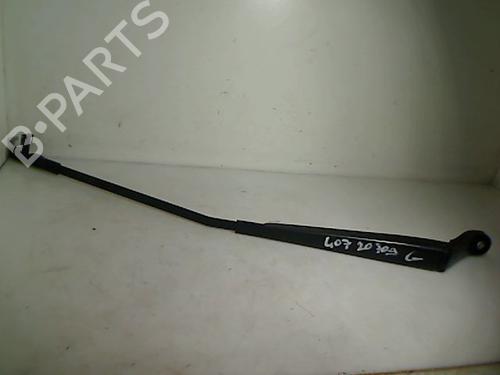 Used Front windshield wiper arm PEUGEOT 407 (6D_) 2.0 HDi 135 (6DRHRH, 6DRHRE, 6DRHRG, 6DRHRJ) (136 hp) 26074706