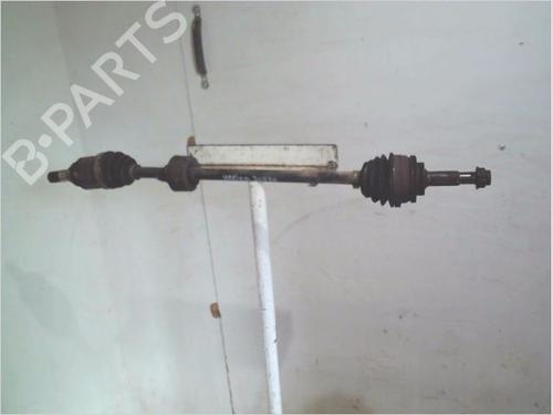 Used Right front driveshaft Right front driveshaft TOYOTA YARIS (_P1_) 1.0 (SCP10_, SCP10R) (68 hp) 40183626 40183626