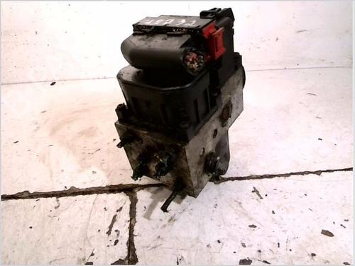 Used ABS pump RENAULT ESPACE III (JE0_) 2.2 12V TD (JE0E, JE0H, JE0P) (113 hp) 26102694