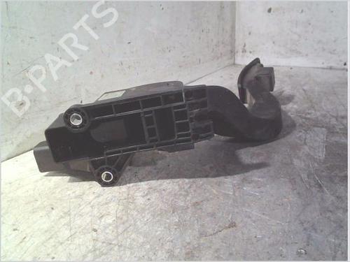 Used Pedal PEUGEOT BOXER Van 2.2 HDi 120 (120 hp) 30060934