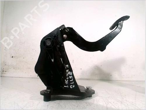 koblingspedal koblingspedal RENAULT LAGUNA III Grandtour (KT0/1) 2.0 dCi (KT01, KT08, KT09, KT0K, KT12, KT1D, KT1W) (150 hp) 34002391 34002391